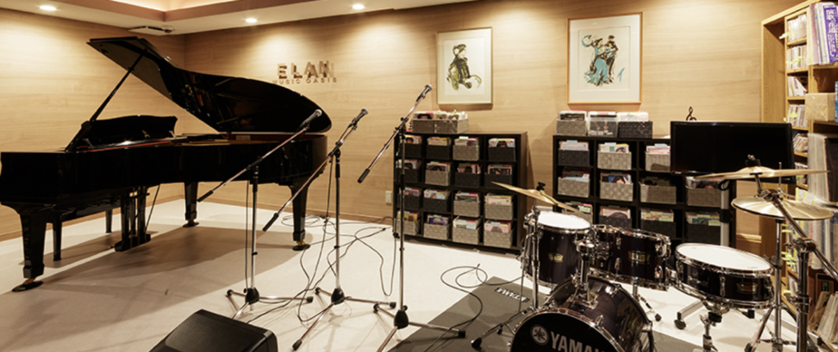 オーナー自ら設計！こだわりのライブステージ誕生秘話：音楽と魂が響き合う場所